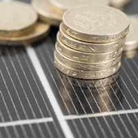 solar storage batteries save money