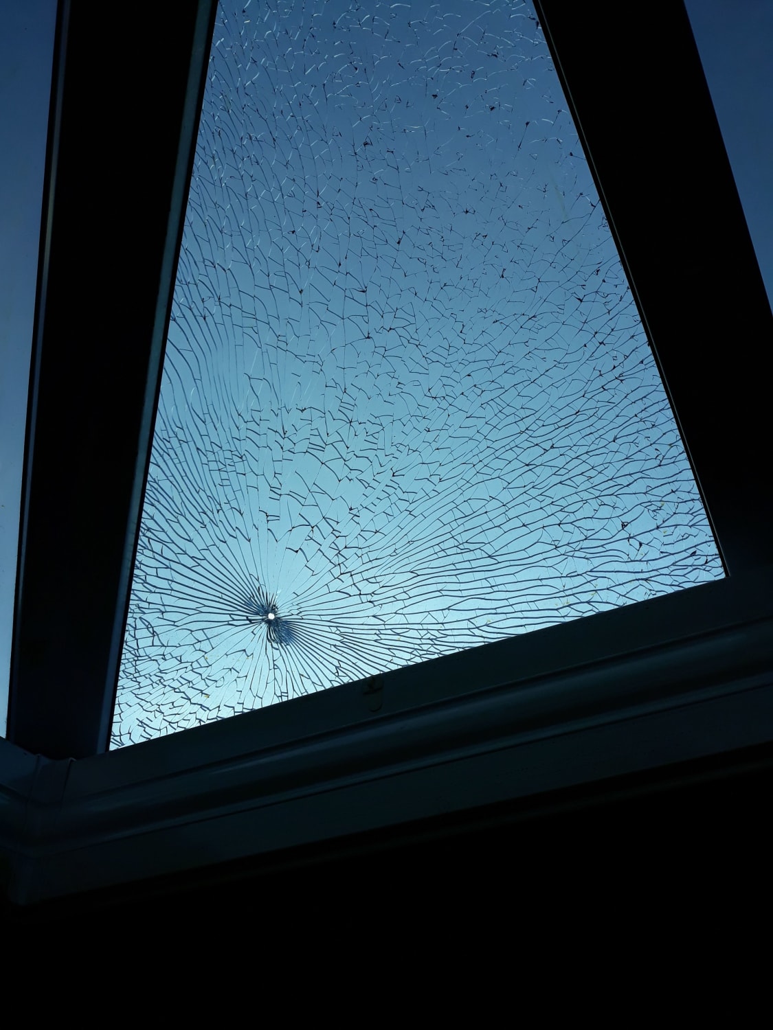 Replace broken triangular roof pane in Huntingdon PE28