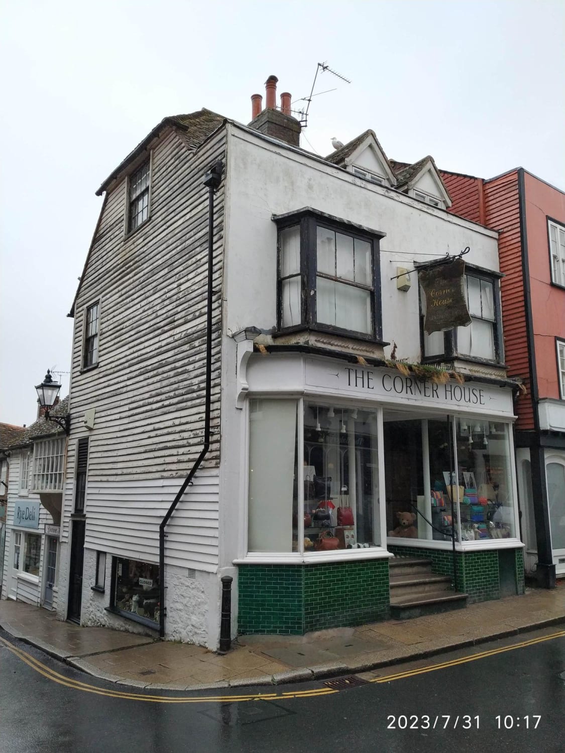 Asbestos survey for listed commercial property in Rye TN31