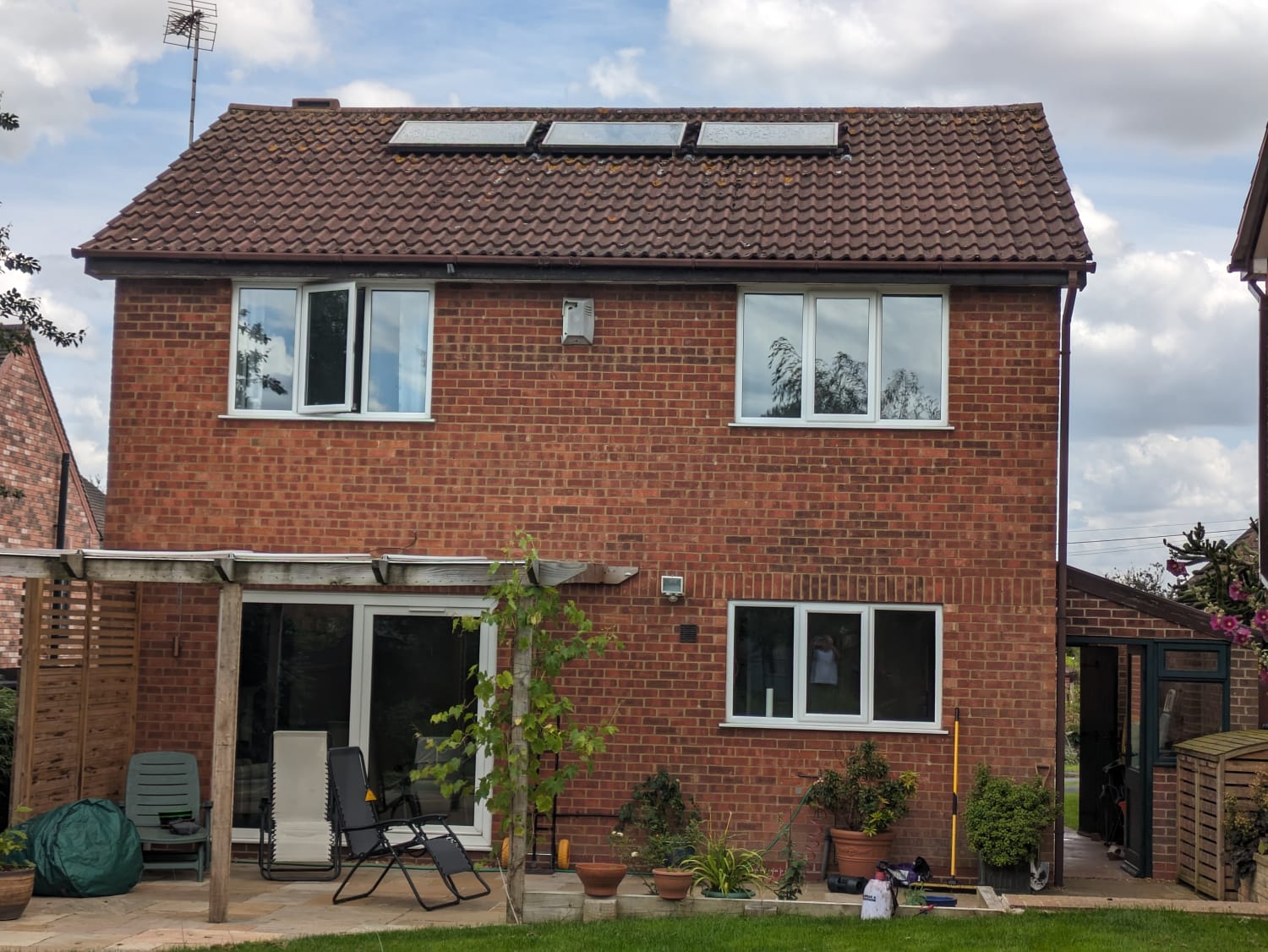 Remove and replace cavity wall insulation in Loughborough LE12