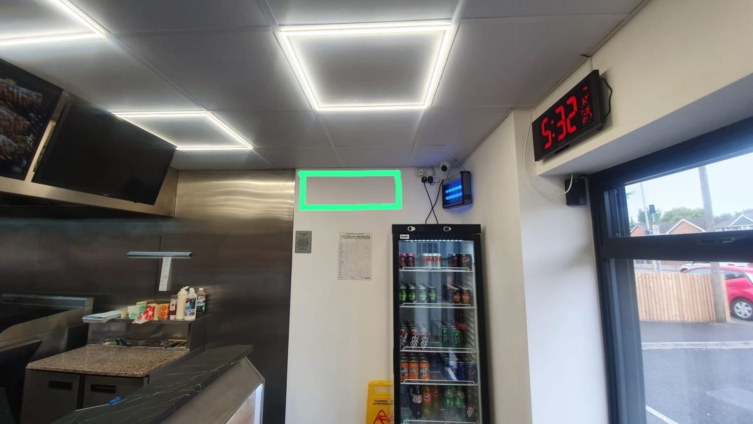 Split air conditioning installation for takeaway store in Tamworth B77