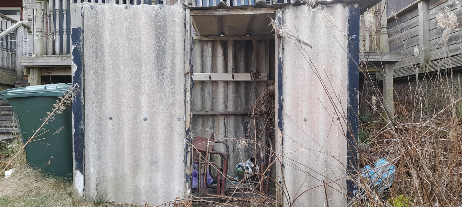 Safe removal of an asbestos garden shed in Galashiels