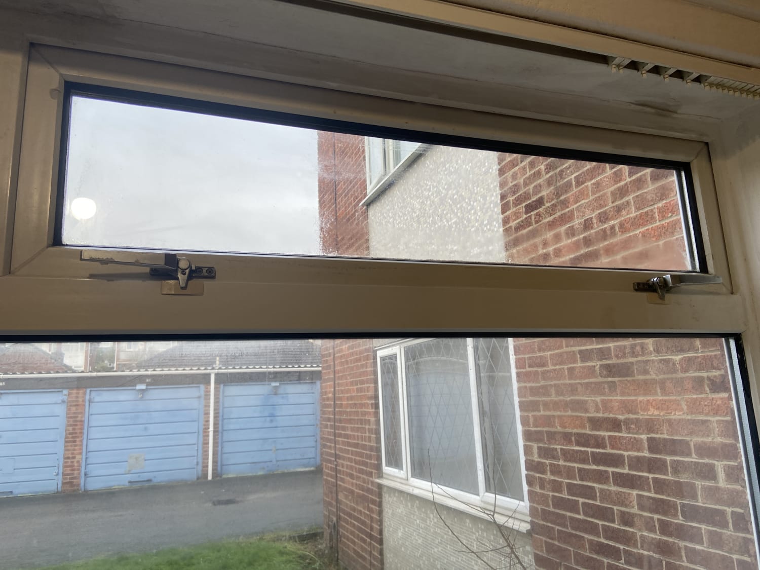 Replacing glass in a double-glazed window in Nottingham